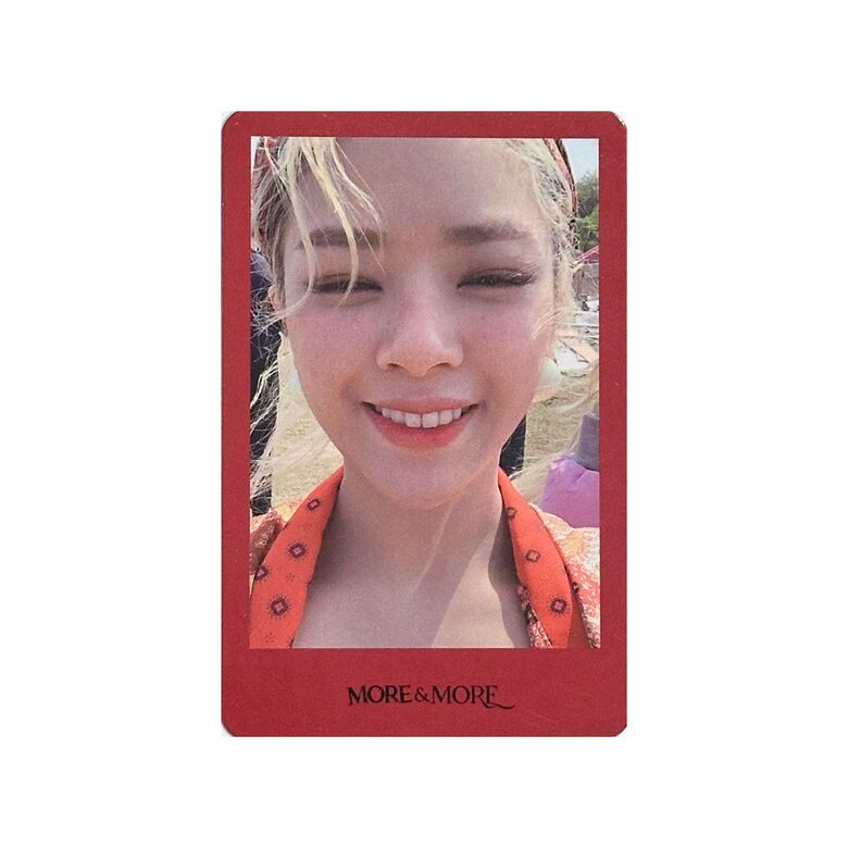 PHOTOCARD | TWICE [MORE & MORE]